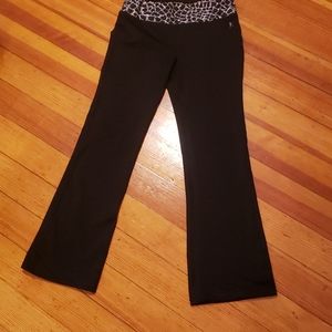 Danskin leggings, cropped, slight flare